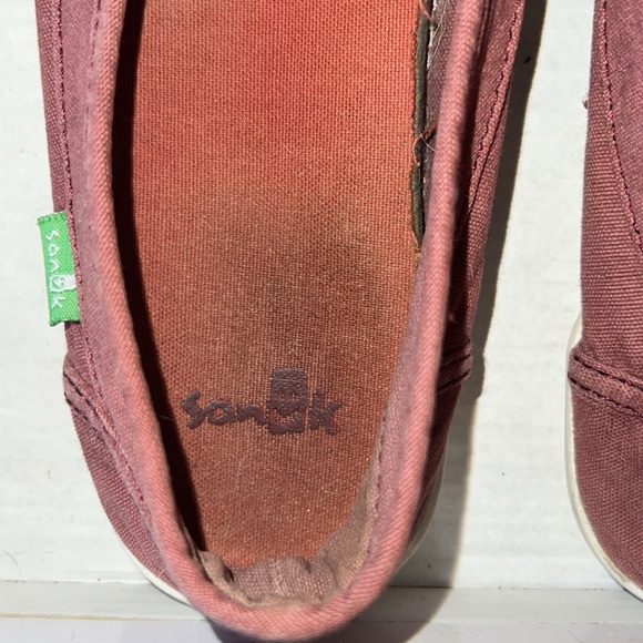 Sanuk Heather Rose Pair O DICE slip on flats! 7 - Picture 5 of 6